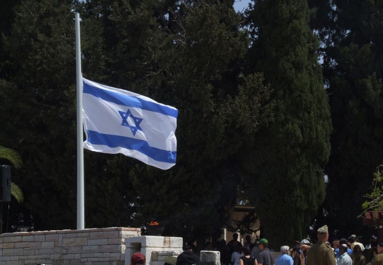 האם רשאים להתאבל ביום העצמאות?